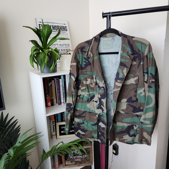 Army Camouflage Jacket Rolling Stones Reworked Upcycled - Picture 2 of 3